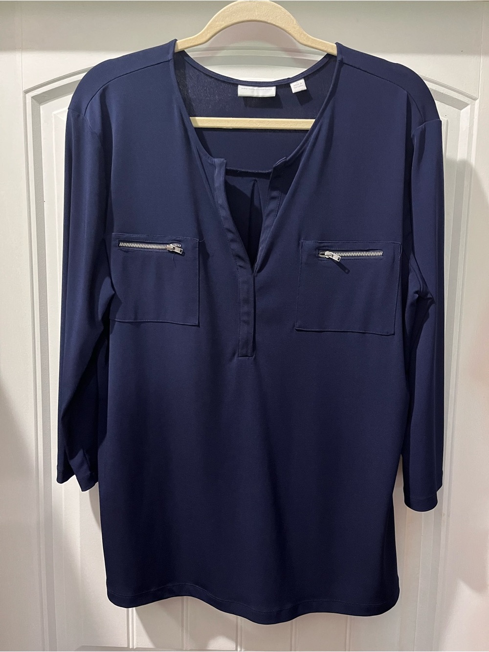 New York & Company Navy V-Neck Tunic Top